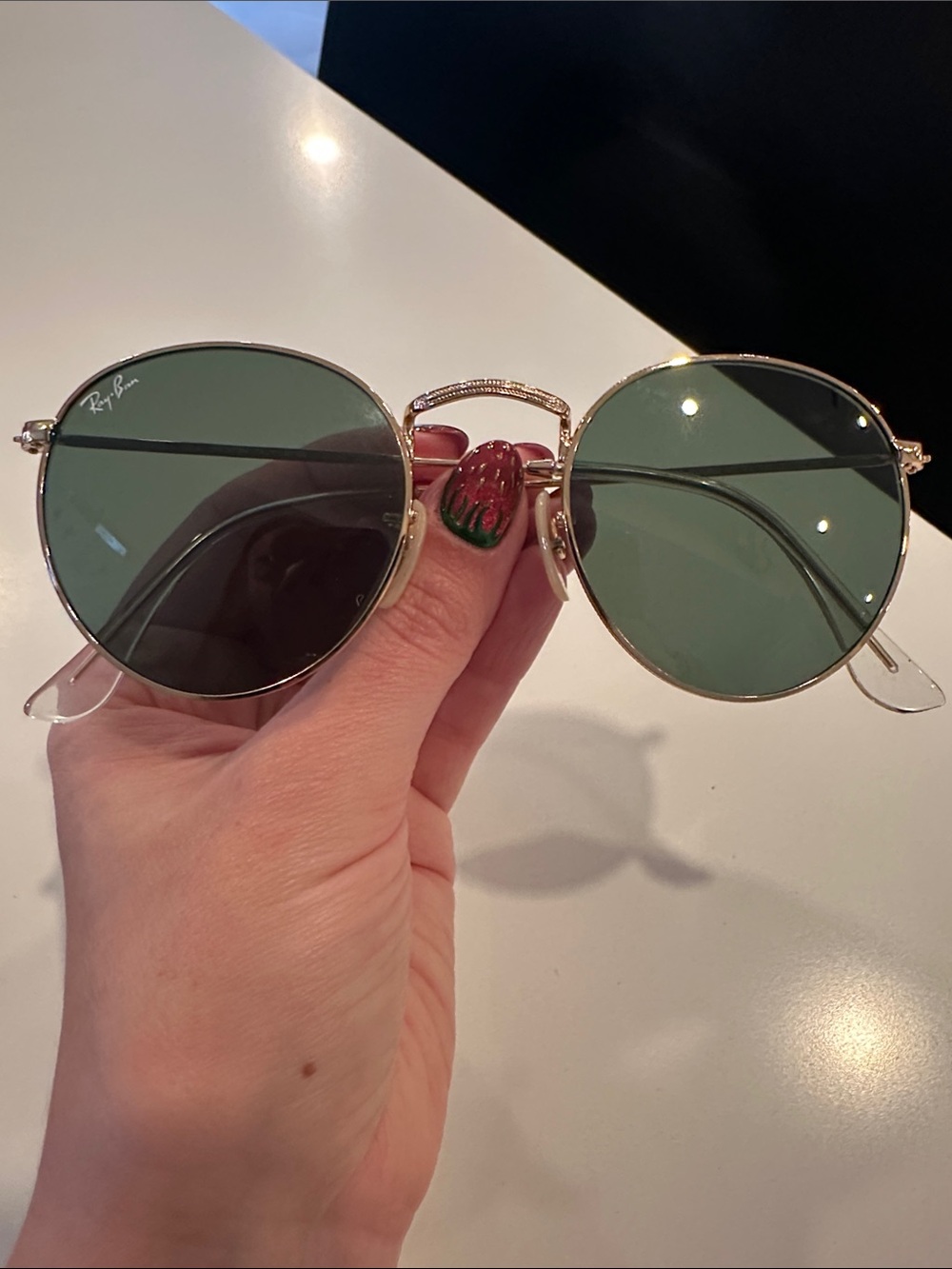 Ray-Ban Round Metal Sunglasses - Gold Frame with Green Lenses - Picture 2 of 3